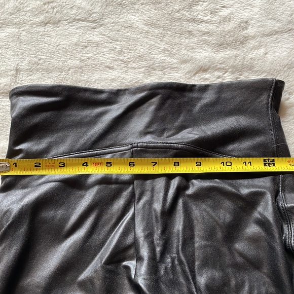 Spanx leggings by Anthropologie - Picture 6 of 8